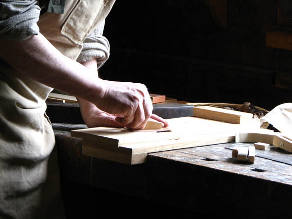 Nuestra <strong>carpintería de madera en  Benicasim/Benicàssim</strong> es una empresa de <strong>herencia familiar</strong>, por lo que  contamos con gran <strong>experiencia </strong>en la profesión.
